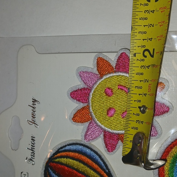 ONE Fashion 3pcs Patch Set  Hot Air Balloon Sun Rainbow NWT - Picture 4 of 8